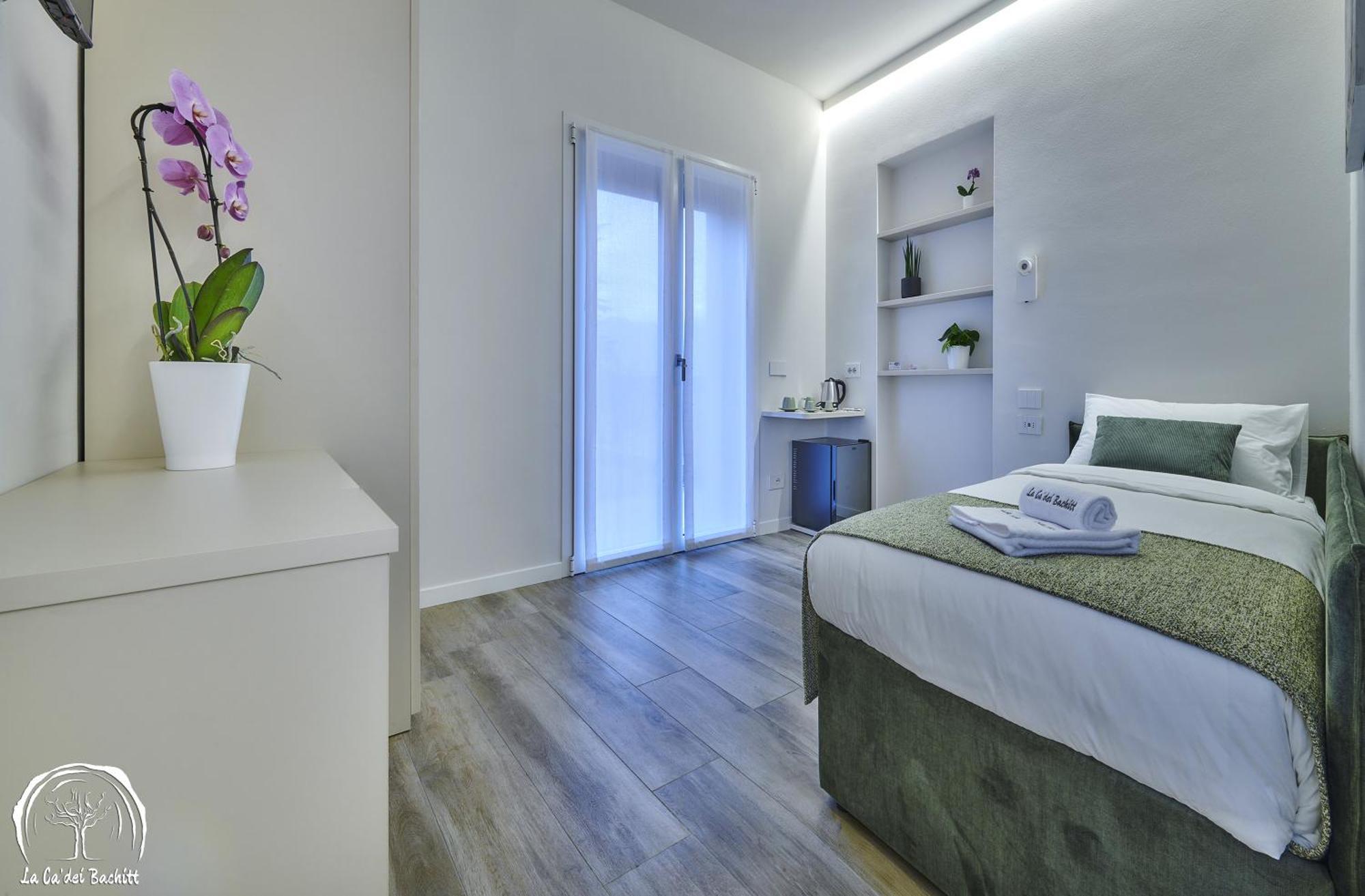 Foresteria Guesthouse Ca' Dei Bachitt Лиерна Екстериор снимка